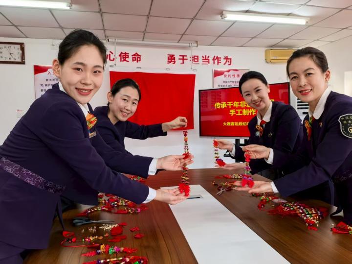 ����������������������������������ÿͰ�ǧ����Ŵ��ؼ�